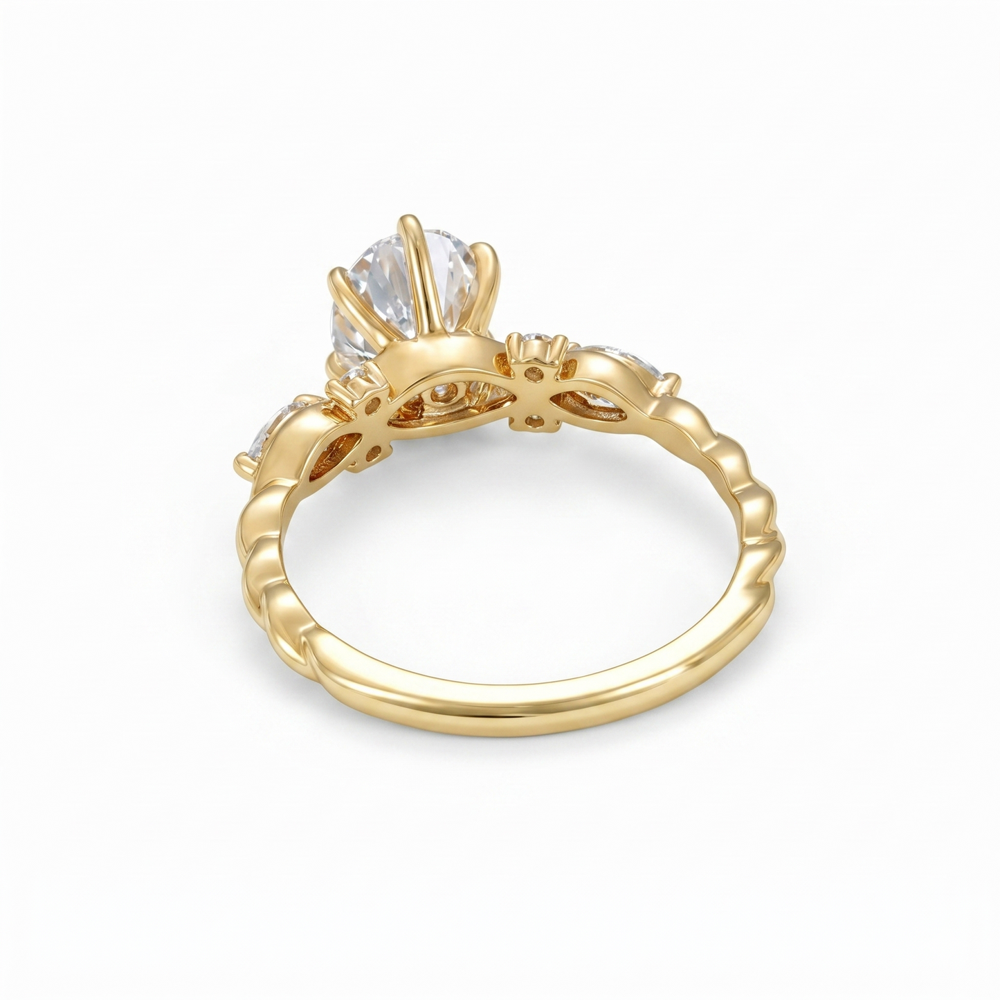 oval diamond ring with diamond band​

