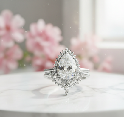 1.40CT Pear Cut  Halo Engagement Ring – 14K Gold Bridal Set