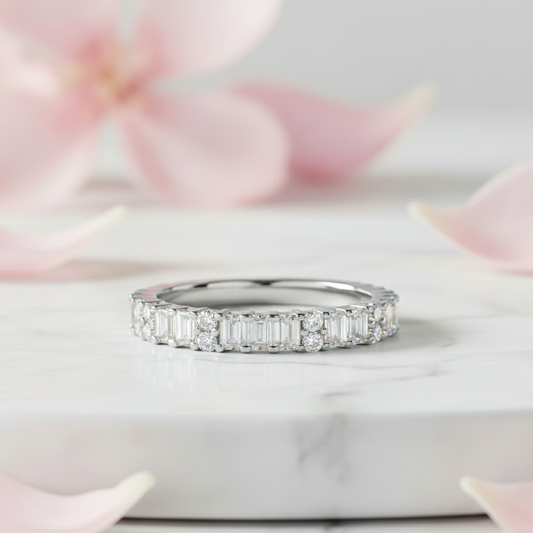 1.50 Ct Emerald & Moissanite Wedding Band – 14K Gold Ring