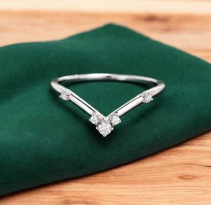 0.07 Ct Lab-Grown Diamond V-Shaped Ring – 14K Gold Chevron Band