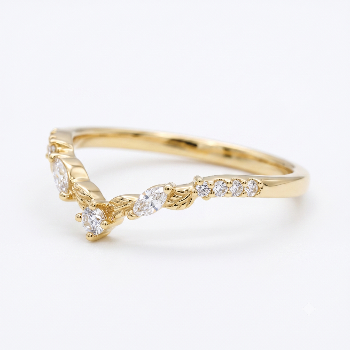 0.120 ct Lab Grown Diamond Curved Wedding Band Ring
