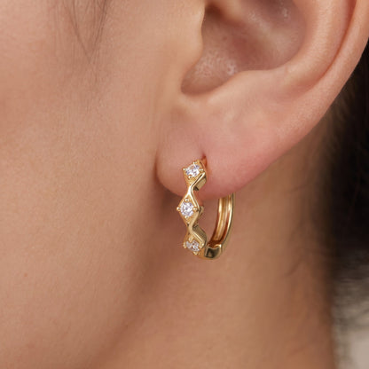 huggie earring hoops​


