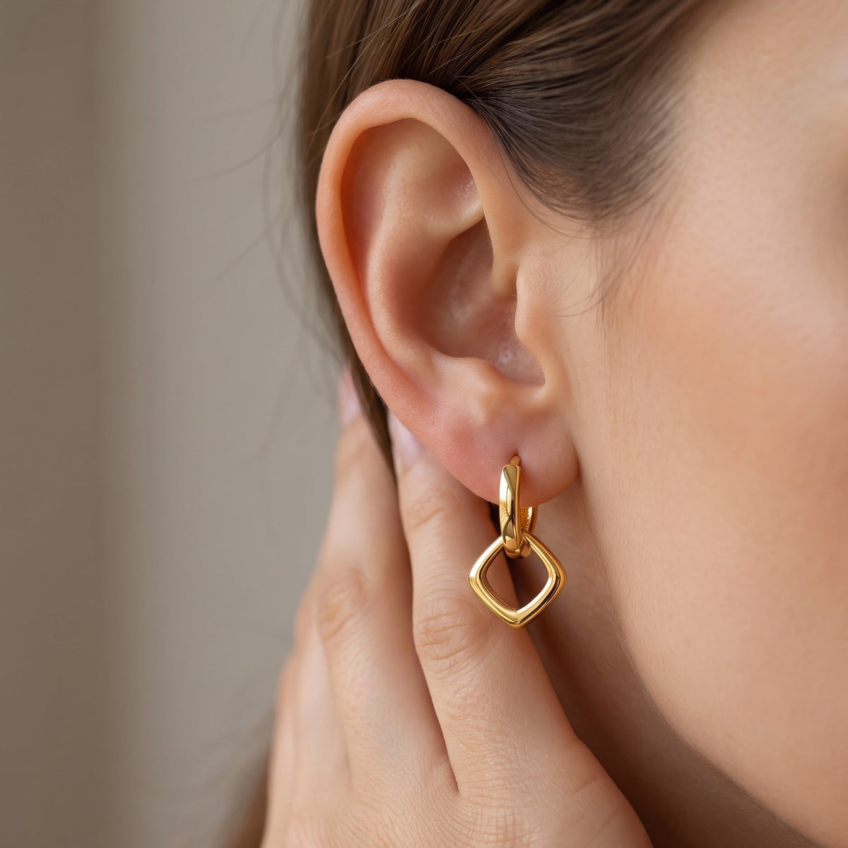 earrings dangle​

