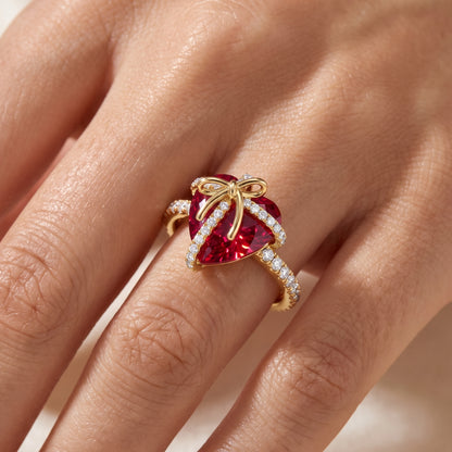 8.0mm Heart Cut Pink Sapphire Wedding Anniversary Ring