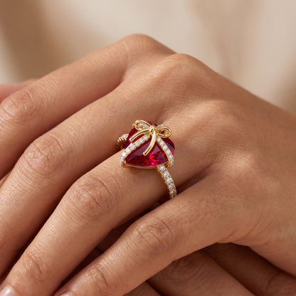 8.0mm Heart Cut Pink Sapphire Wedding Anniversary Ring