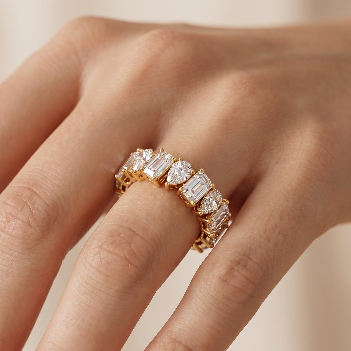 pear emerald engagement ring​

