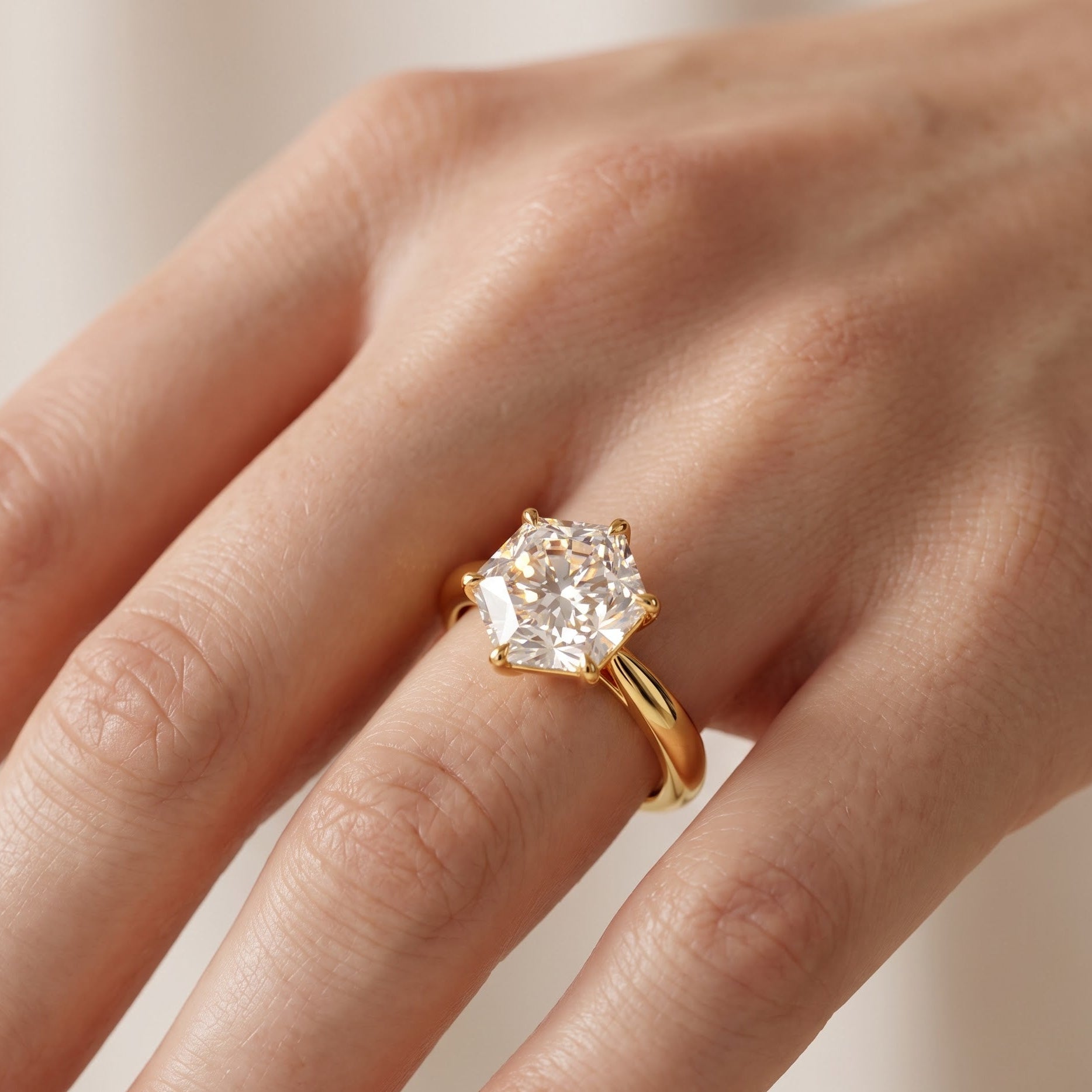 engagement rings hexagon​

