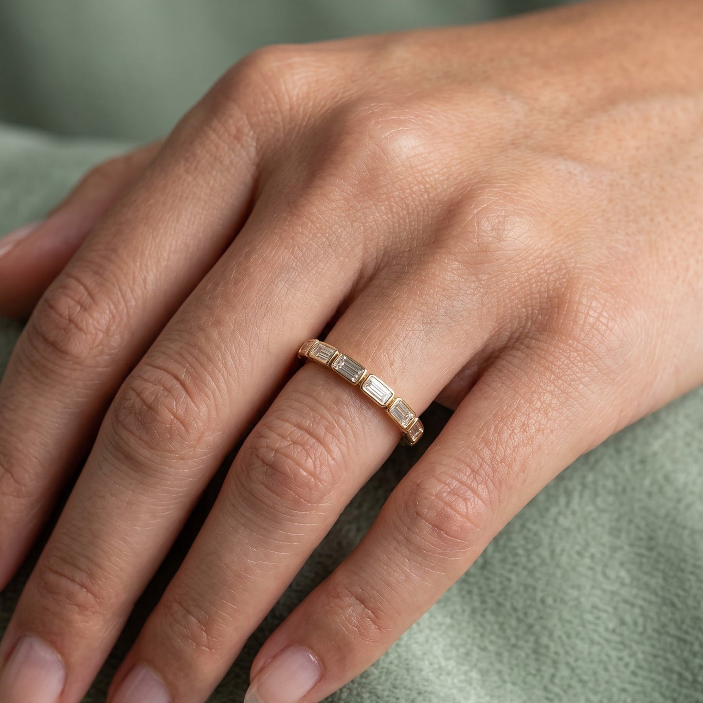 baguette diamond band​

