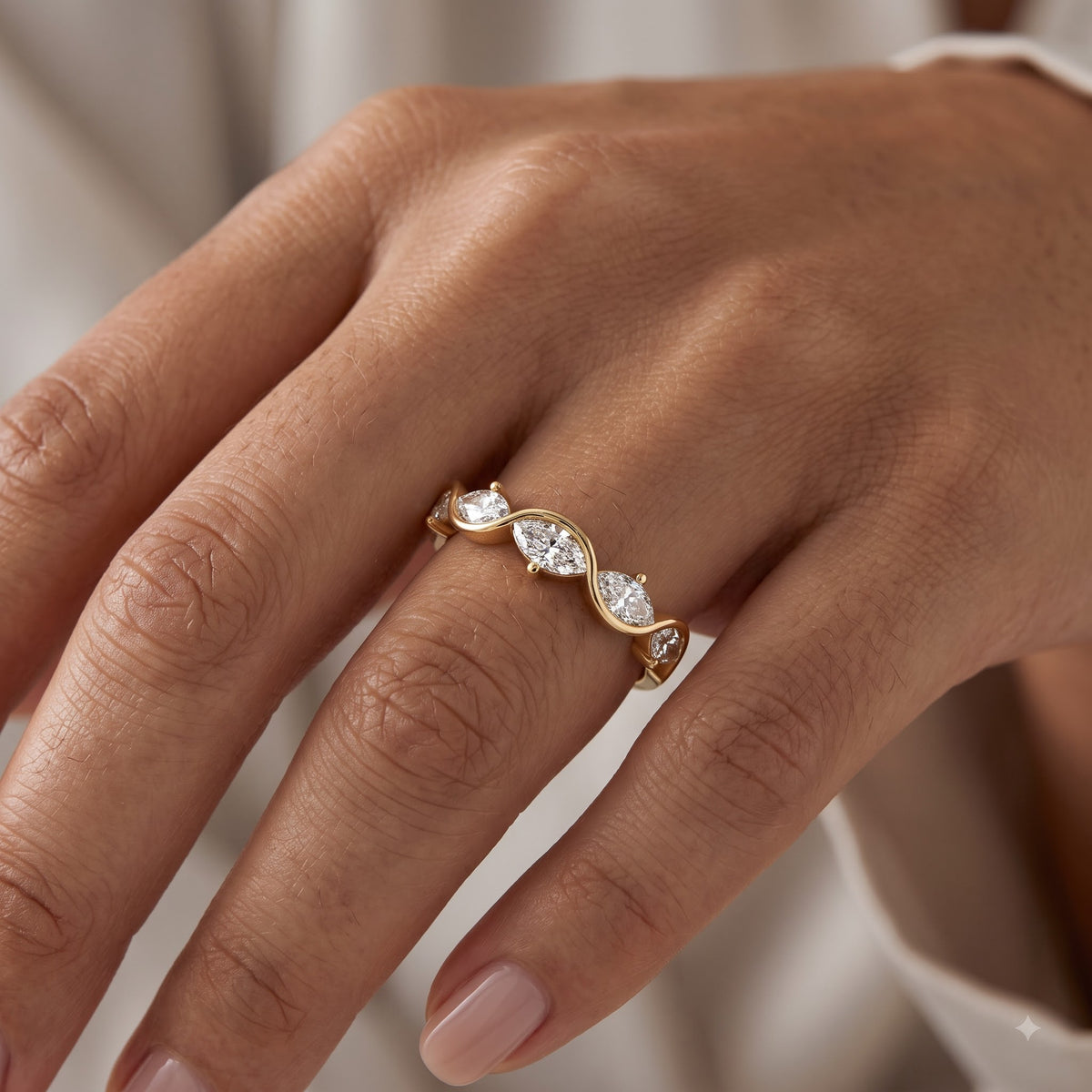 0.250 ct Marquise Cut Lab Grown Diamond Curved Band Ring