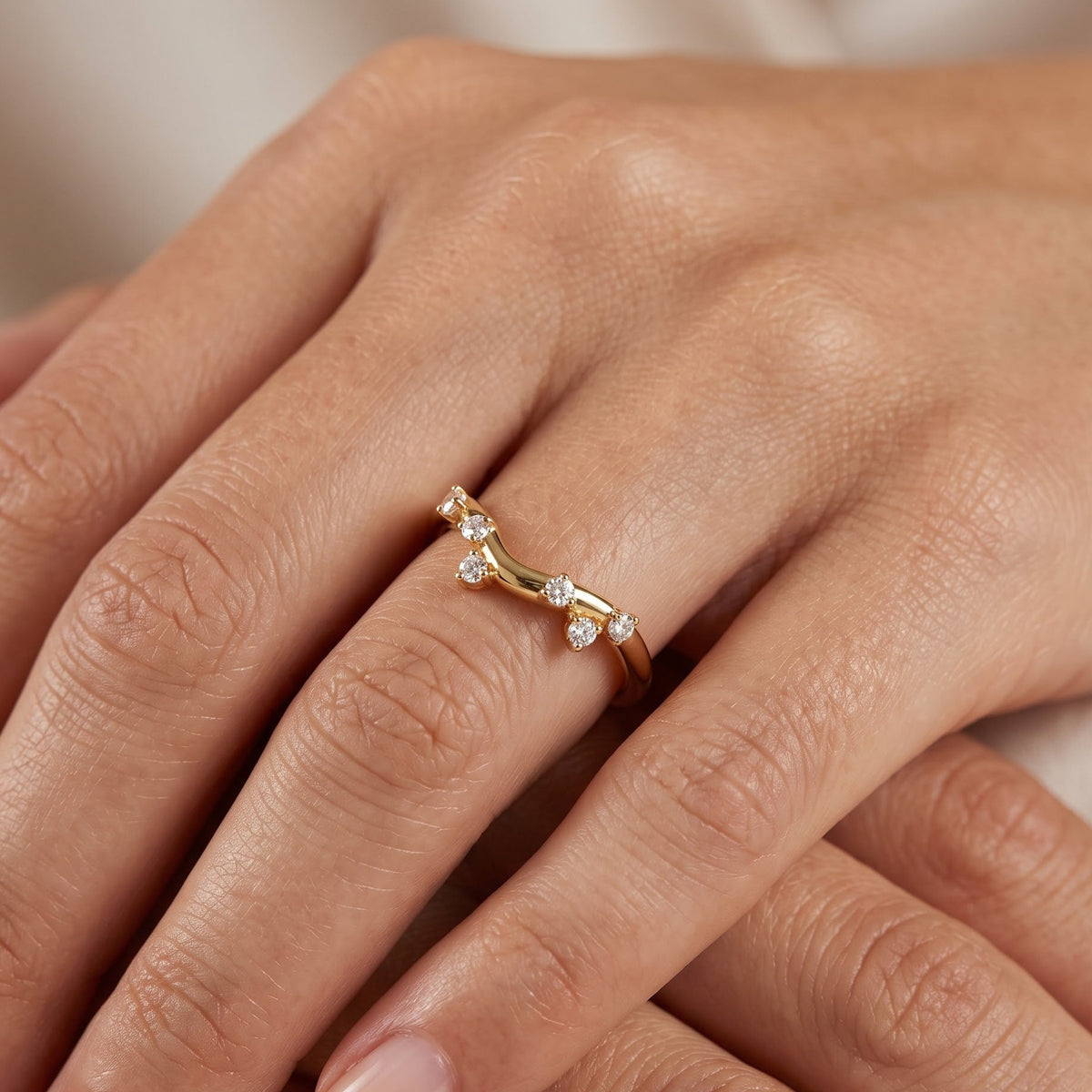 round lab grown diamond wedding band