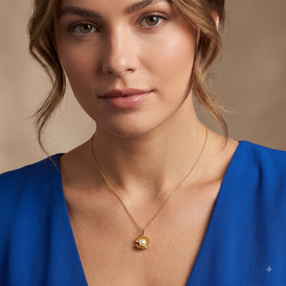 Pearl Oyster Necklace, 14K Gold Pearl Pendant Necklace