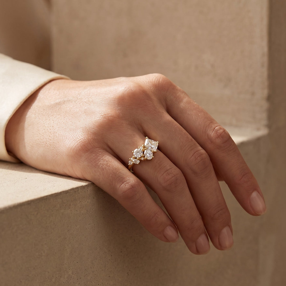 oval and round lab grown diamond ring
