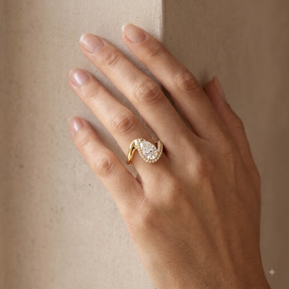 1.00 Ct Pear Cut Lab-Grown Diamond Engagement Ring in Gold | Diamond Halo Ring – Amavida Jewels
