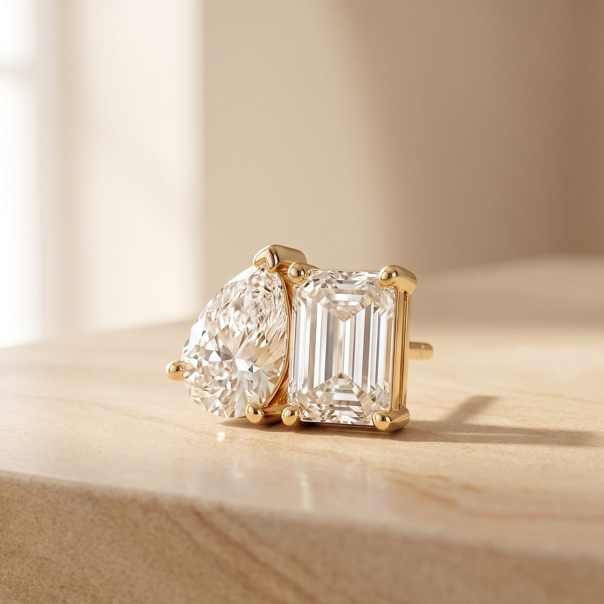 women's diamond studs​

