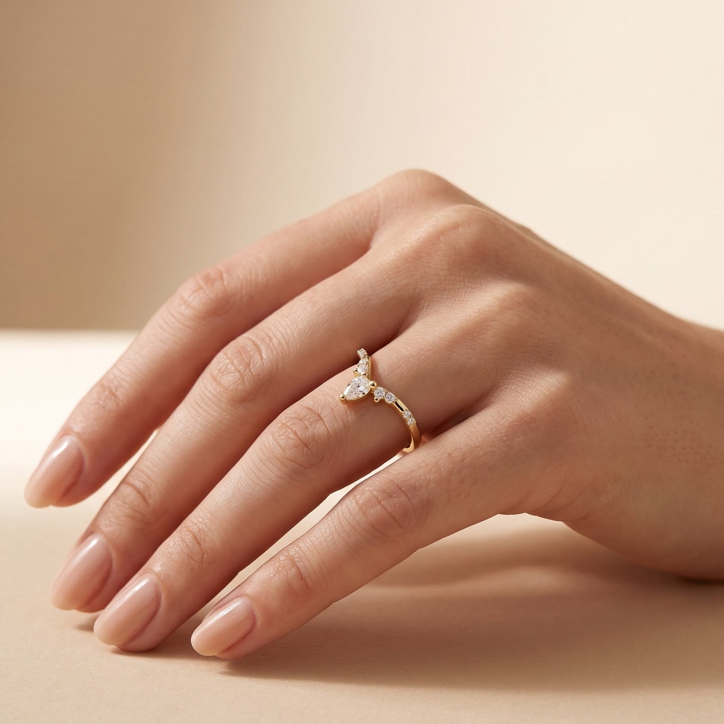 curved engagement ring​

