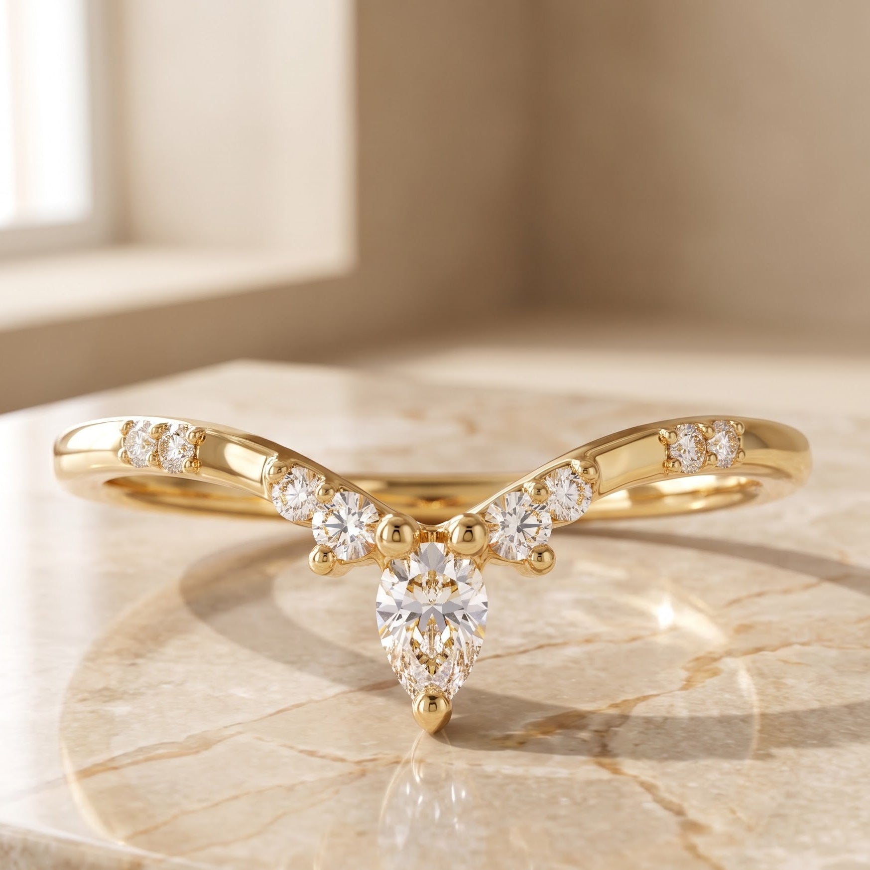 curved wedding band gold​

