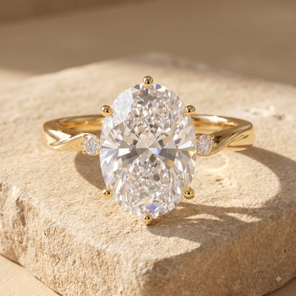 1.00ct Oval Cut Lab Grown Diamond Solitaire Elegant Engagement Ring