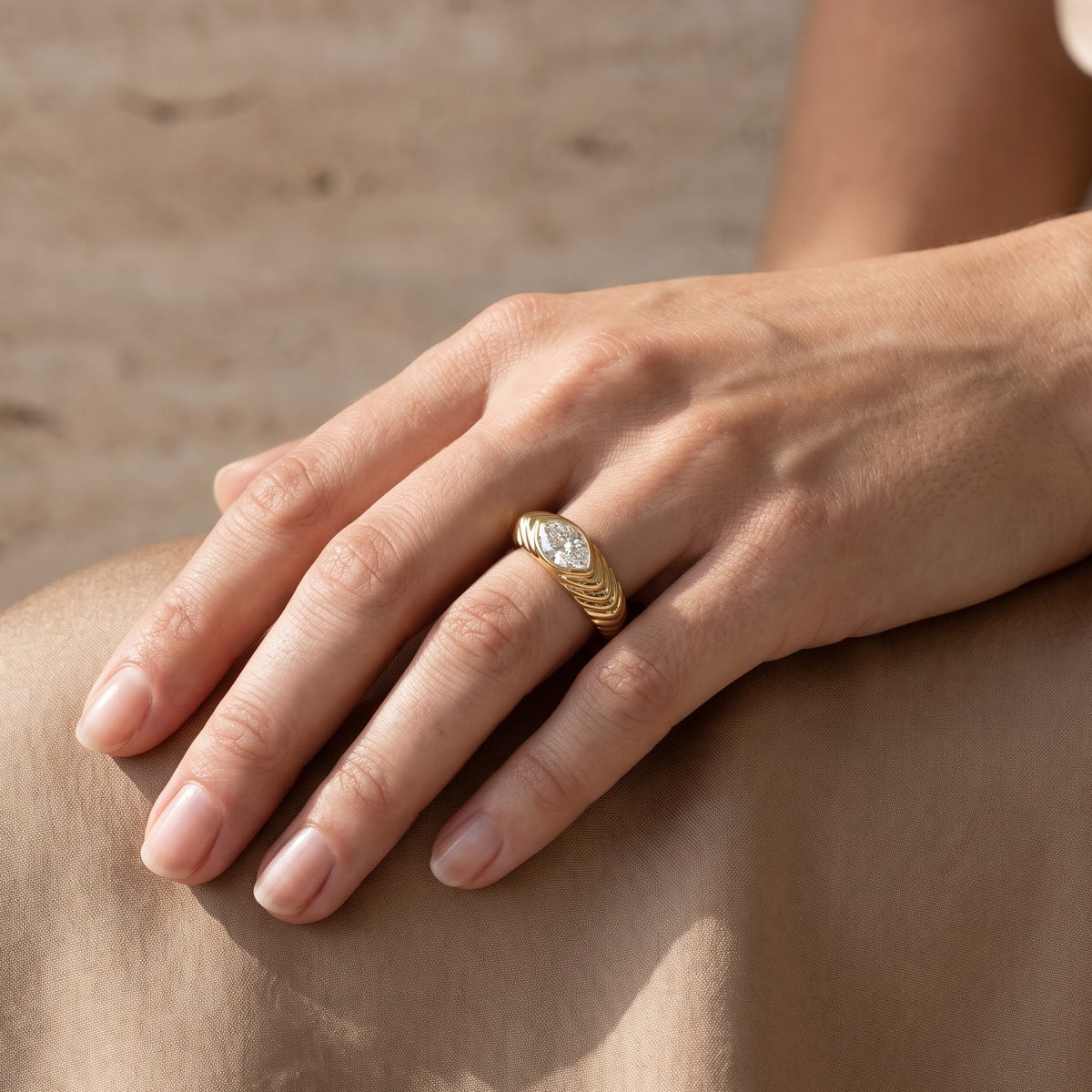 diamond wedding ring marquise​

