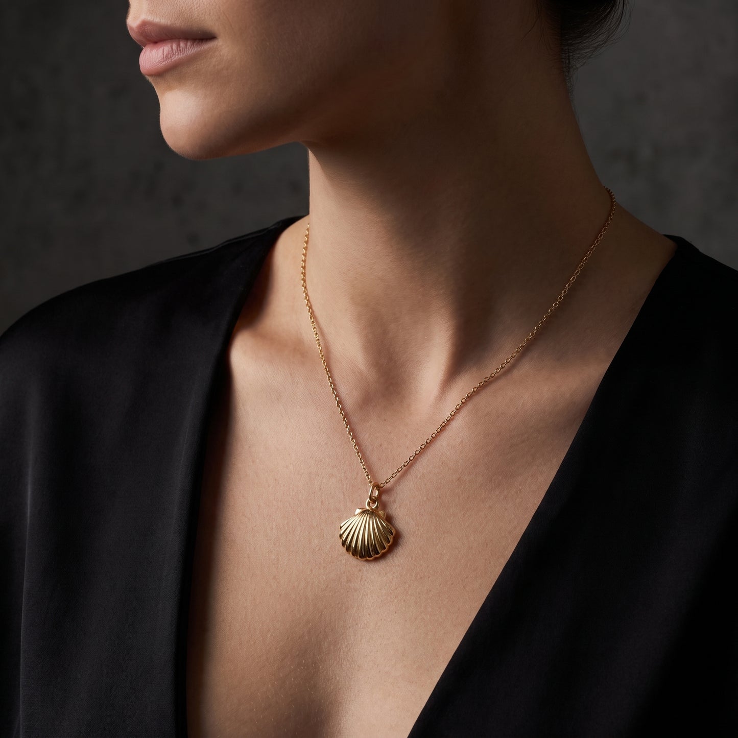 Seashell Pendant Necklace, 14K Gold Shell Necklace