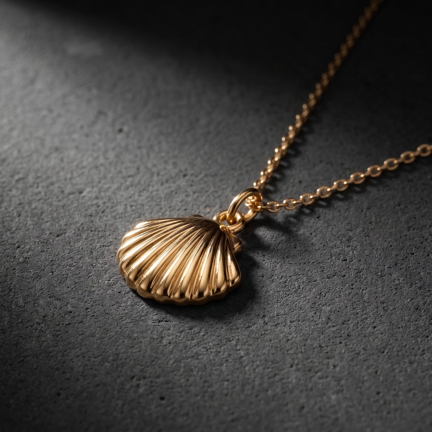 Seashell Pendant Necklace, 14K Gold Shell Necklace