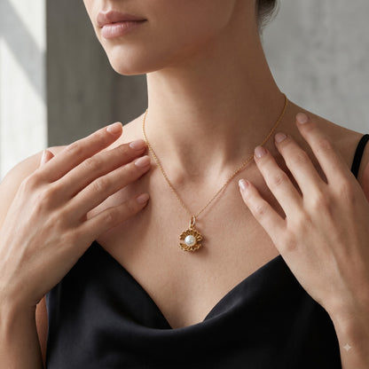 Pearl Oyster Necklace, 14K Gold Pearl Pendant Necklace