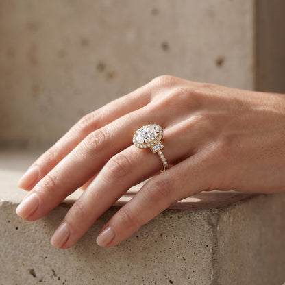 oval engagement rings with halo yellow gold​

