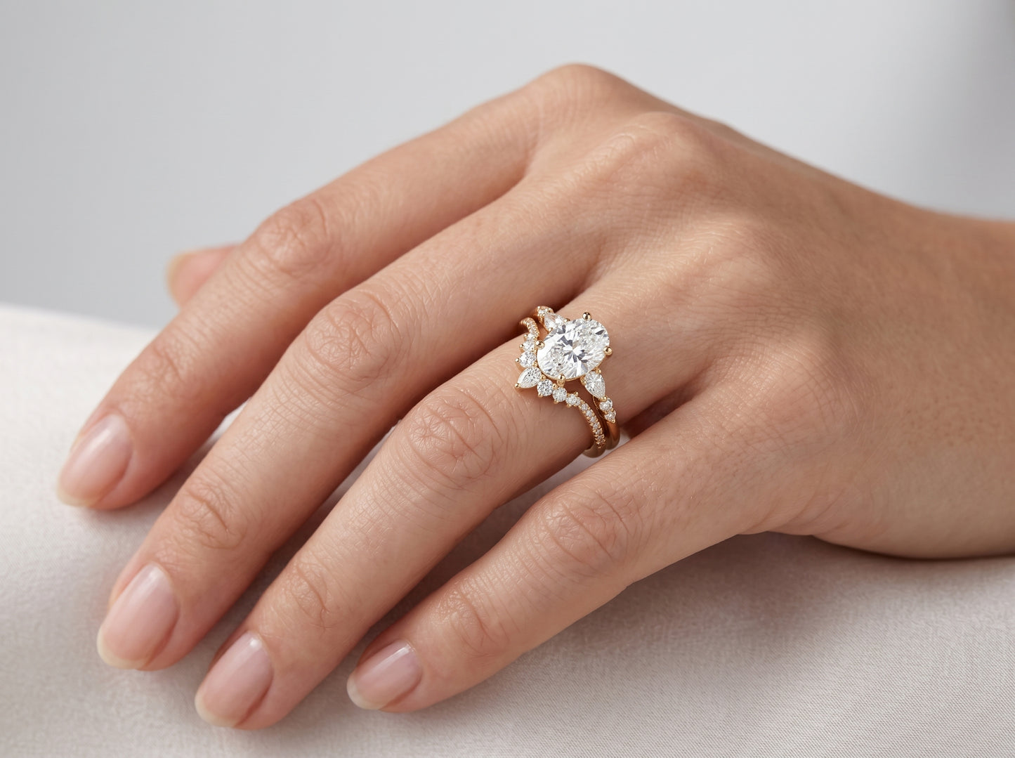 1.61 CT Oval Halo Engagement Ring Set