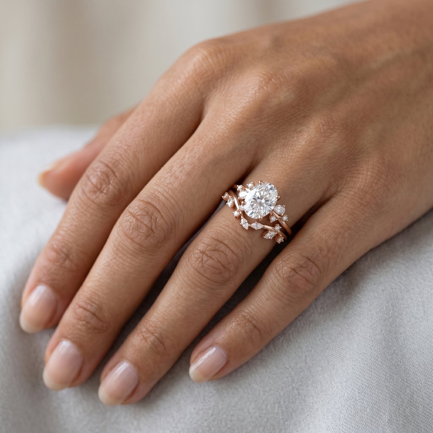 Vintage Oval Cut Moissanite Engagement Ring Set Uniqied Leaf and Vine Twisted Design Ring