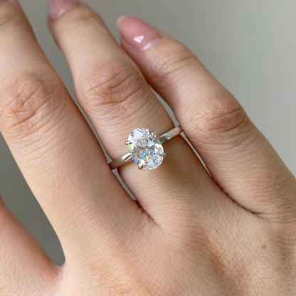 1.00ct Oval cut moissanite engagement ring