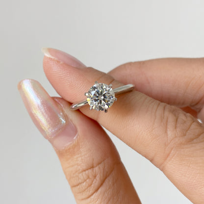 3.00ct Round cut moissanite engagement ring