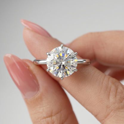 3.00ct Round cut moissanite engagement ring