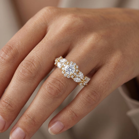 Vintage Cluster 0.6ct Round Cut Lab Grown Diamond Engagement Ring