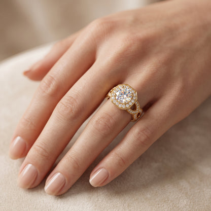 2.00ct Round Cut Lab-Grown Engagement Ring