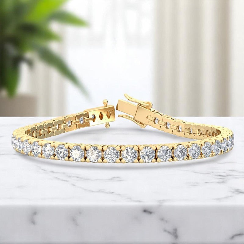 17.00 Carat Round Cut Lab Grown Diamond Tennis Bracelet, 14K Gold, Modern Jewelry Piece