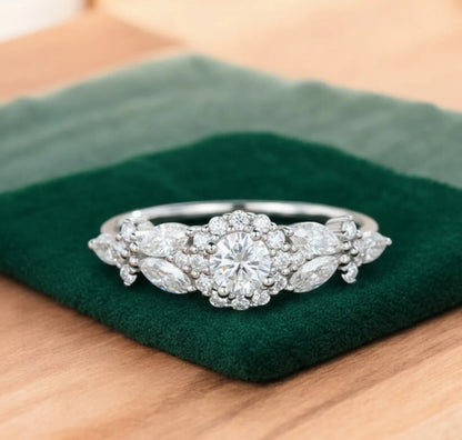 Vintage Cluster 0.6ct Round Cut Lab Grown Diamond Engagement Ring