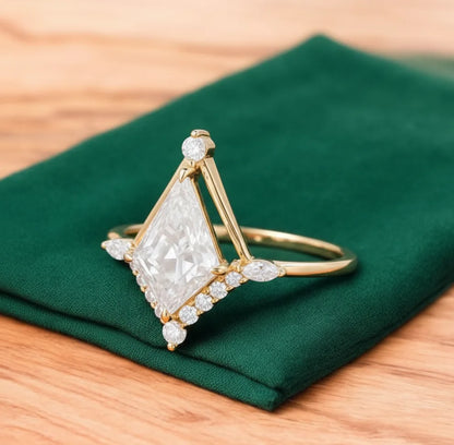 1.700ct Vintage Kite-Cut Lab-Grown Diamond Engagement Ring