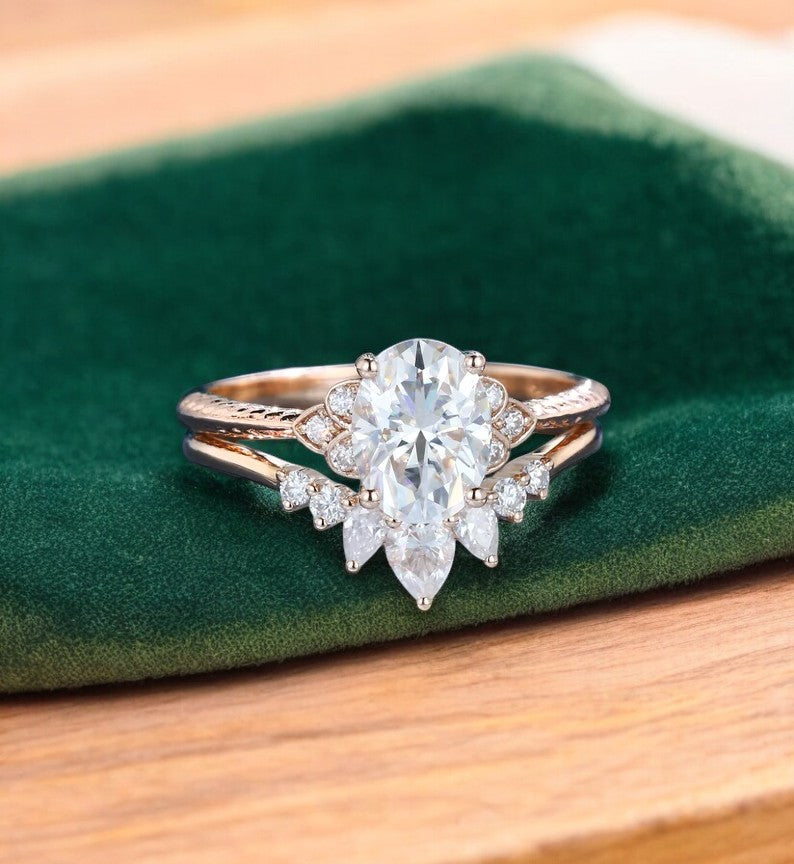 1.710ct Oval Cut Lab Grown Diamond Engagement Ring Set
