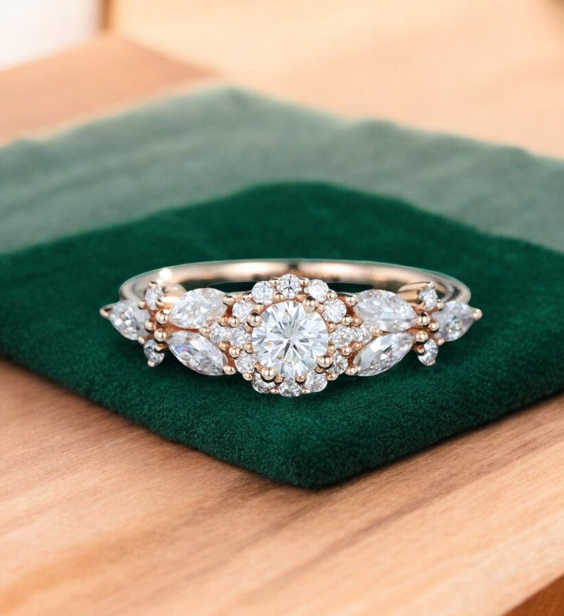 Vintage Cluster 0.6ct Round Cut Lab Grown Diamond Engagement Ring