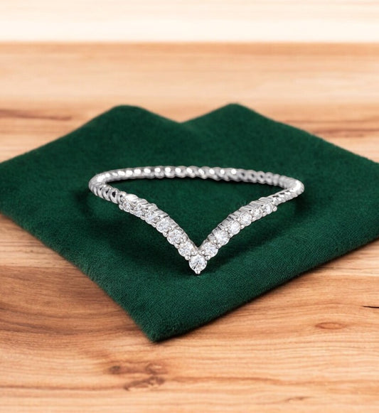 0.110 Ct White Gold Moissanite Chevron Wedding Band Ring