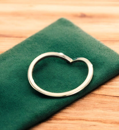 curved ring gold
