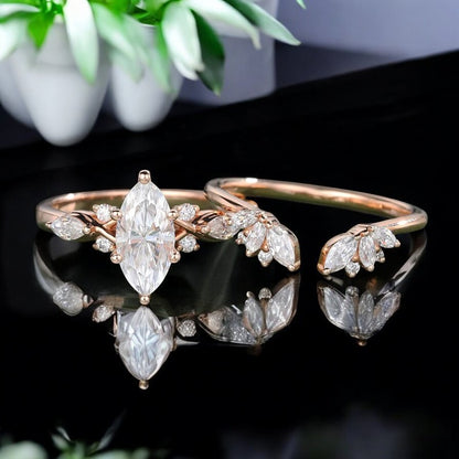Anniversary ring
