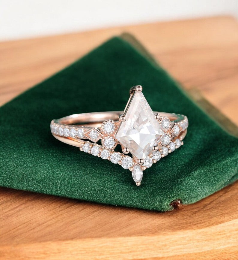 1.930ct Kite Cut Lab Grown Diamond Engagement Ring Set