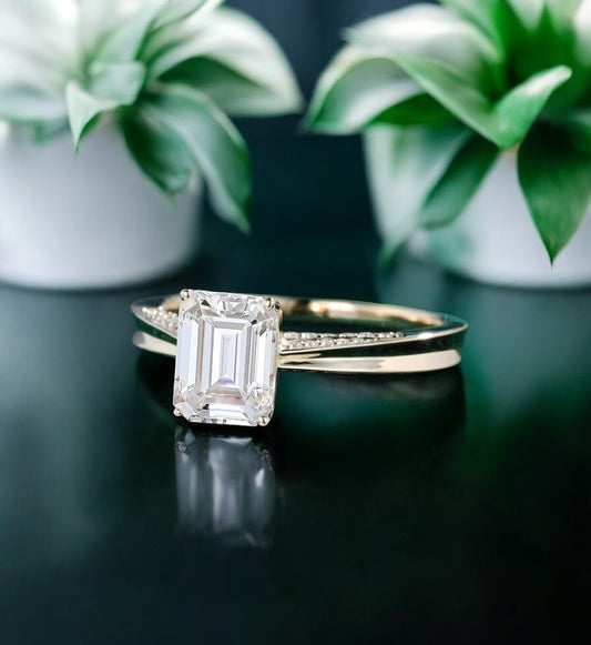 1.00ct Emerald cut Natural Diamond Solitaire Engagement Ring