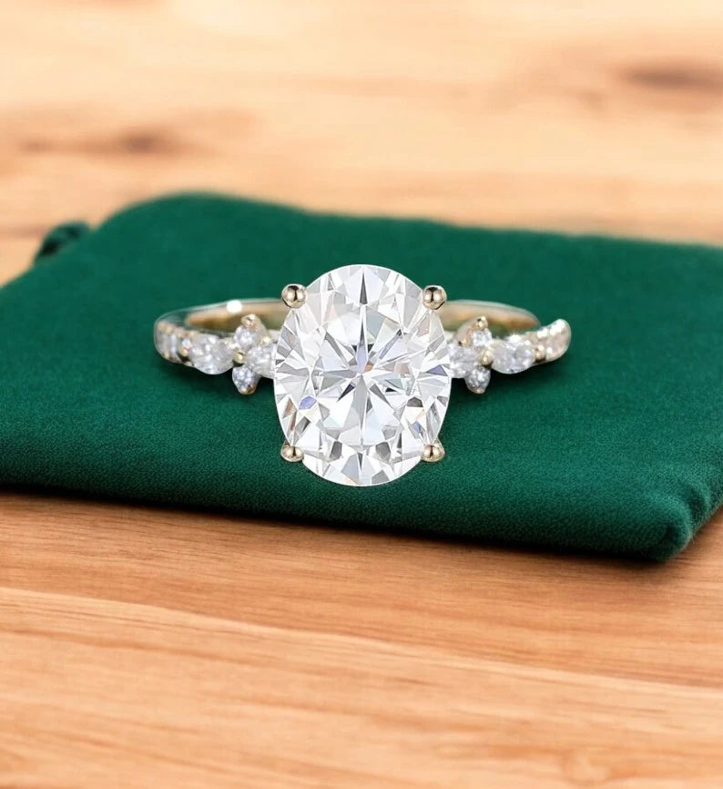 2.800 ct Vintage Oval Engagement Ring, 14K Solid Yellow Gold