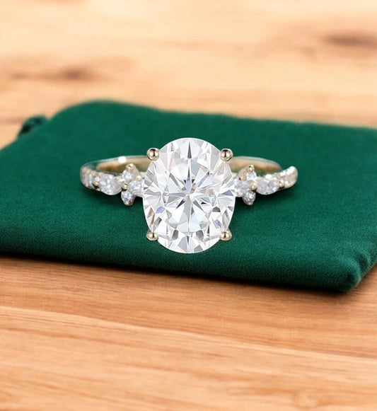 2.800 ct Vintage Oval Engagement Ring, 14K Solid Yellow Gold