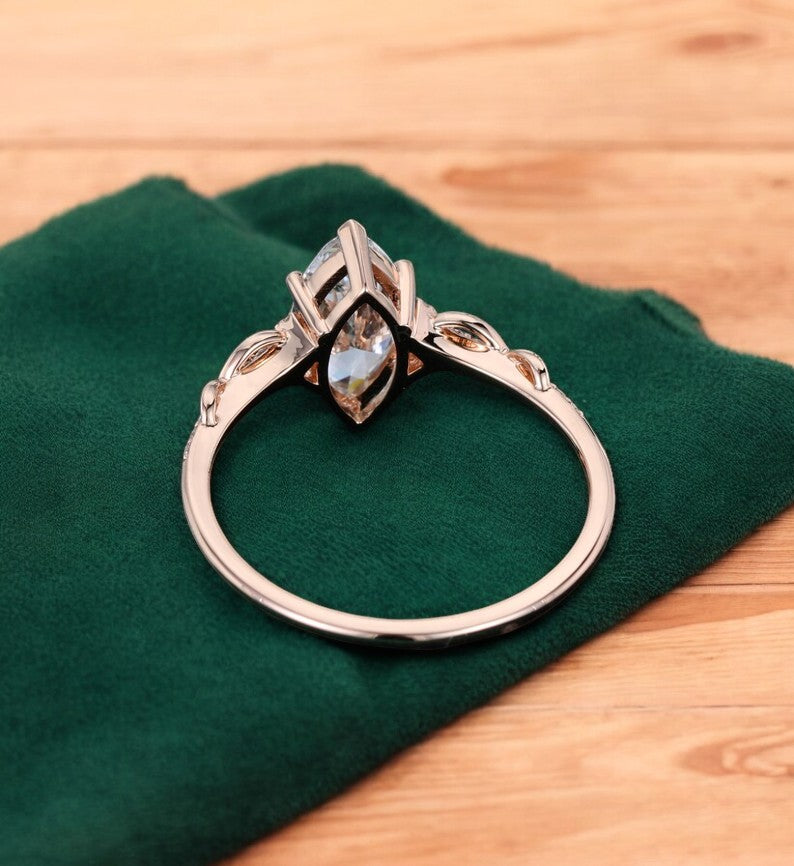 1.100 ct Marquise Lab Grown Diamond Engagement Ring
