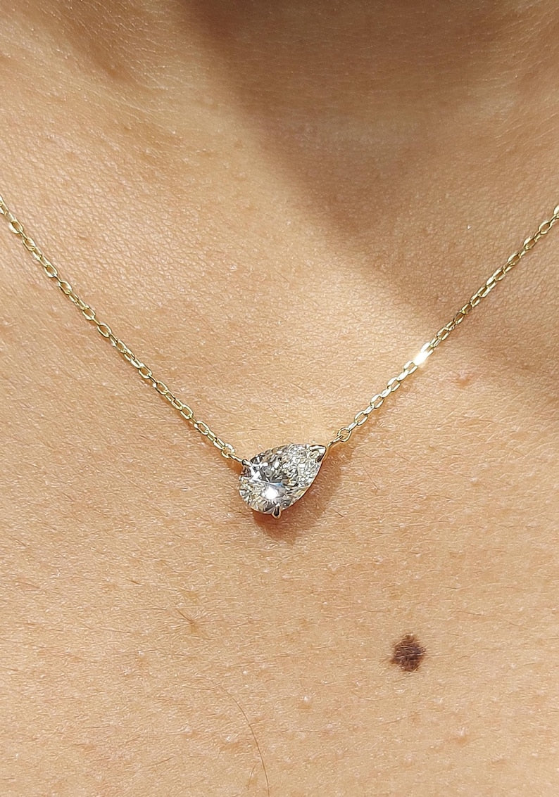 pear shaped diamond pendant necklace​

