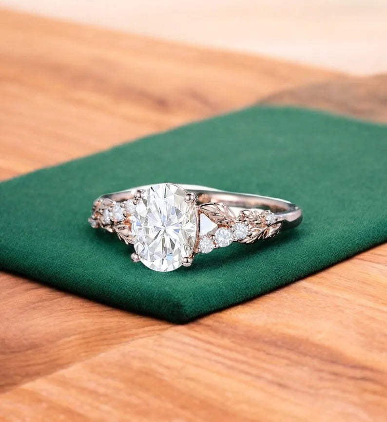 1.36 ct Oval Lab-Grown Diamond Vintage Art Deco Leaf Ring