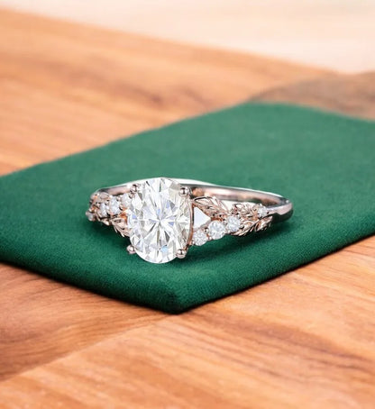 1.36 ct Oval Lab-Grown Diamond Vintage Art Deco Leaf Ring