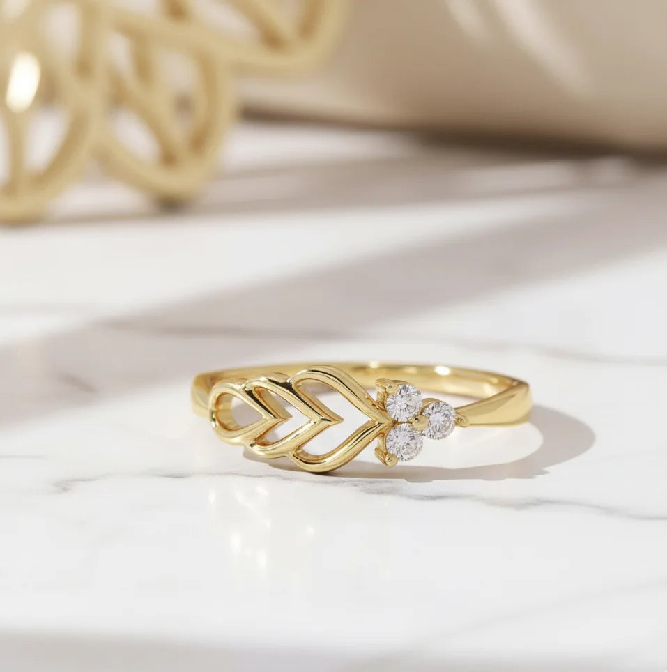 14K Gold Leaf Ring with Lab‑Grown Diamond